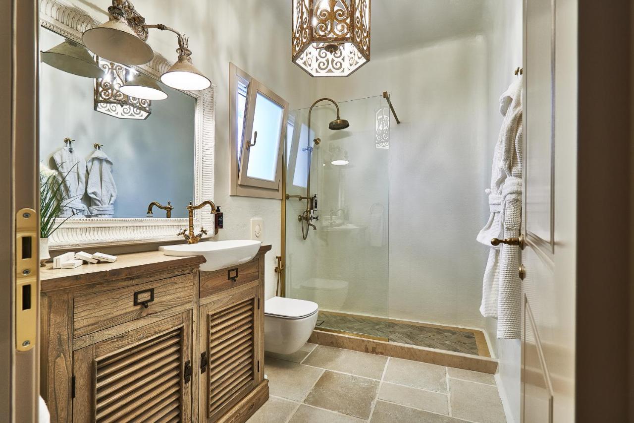 Aqua Mykonos Suites - Adults Only Tourlos Ngoại thất bức ảnh
